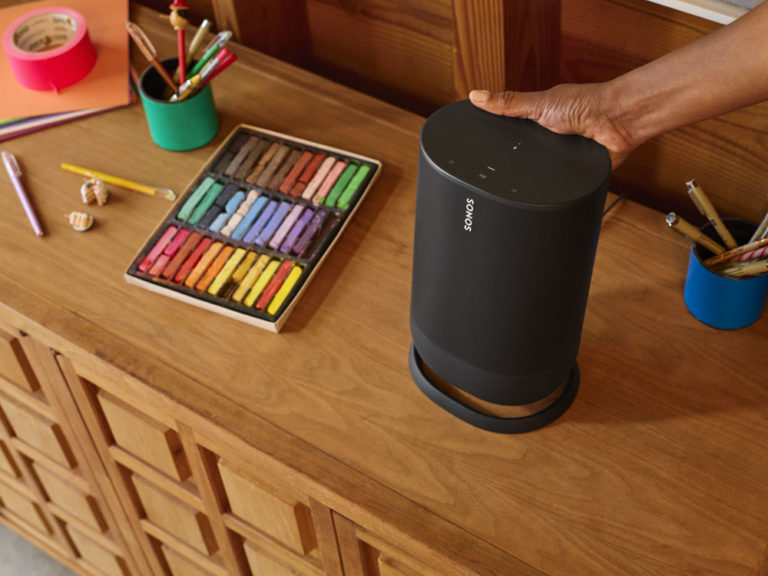 Sonos - Move -enceinte-portable - connectee-airplay2 - wifi bluetooth -mérignac - talence - pessac - bruges - begles - eysines – Bordeaux - biarritz – bayonne - pays basque - anglet - côte basque