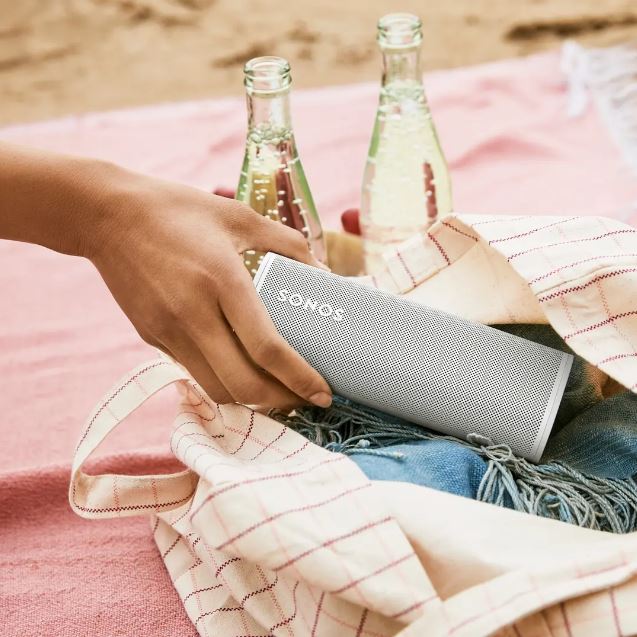 sonos-roam-enceinte-portable - connectee-nomade-rangement sac-mérignac - talence - pessac - bruges - begles - eysines – Bordeaux - biarritz – bayonne - pays basque - anglet - côte basque